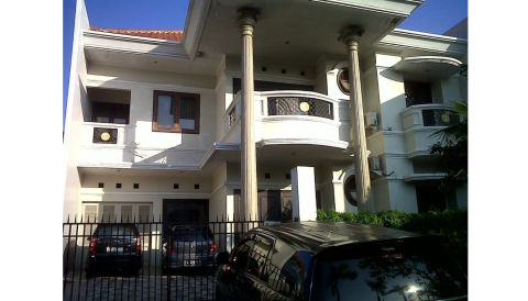 Dijual Rumah Graha Family Blok A
